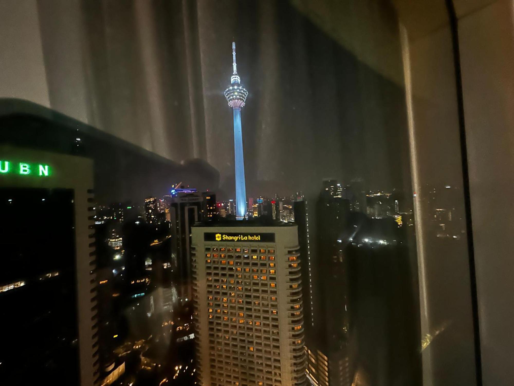 VORTEX SUITES KLCC BY Nadia Kuala Lumpur Bagian luar foto